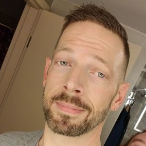 Meet your Posher, Mykael